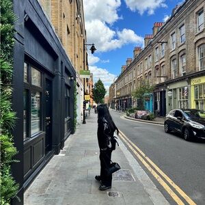 Meet your Posher, Julia